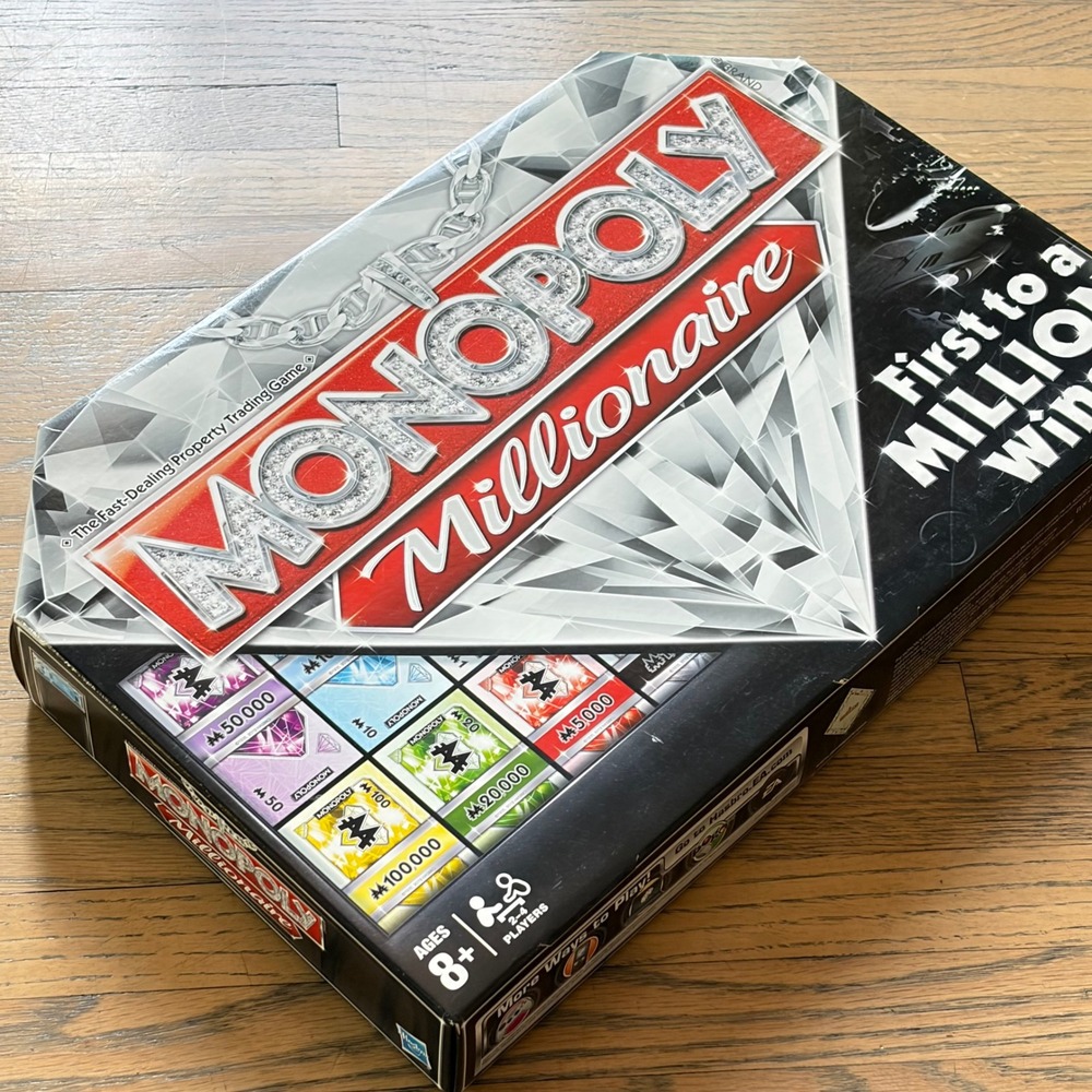 Hasbro Monopoly Millionaire Board Game Property Trading Diamond New Open Box - Picture 2 of 9